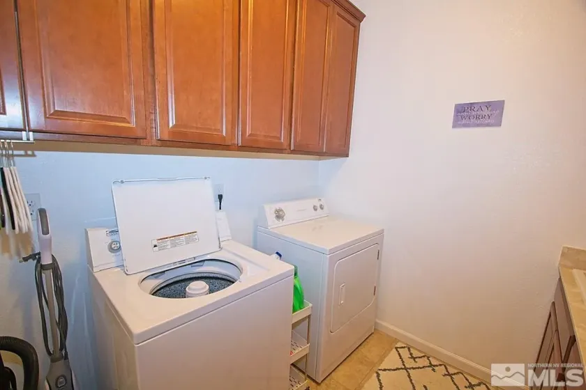 1051 Bogie, Minden, Nevada 89423, 3 Bedrooms Bedrooms, ,2 BathroomsBathrooms,Residential Lease,Manufactured,Bogie,260002976