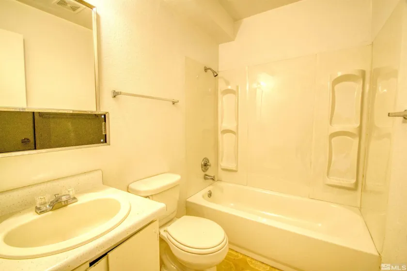 264 Park, Fallon, Nevada 89406, 2 Bedrooms Bedrooms, ,1 BathroomBathrooms,Residential Lease,Manufactured,Park,260002980