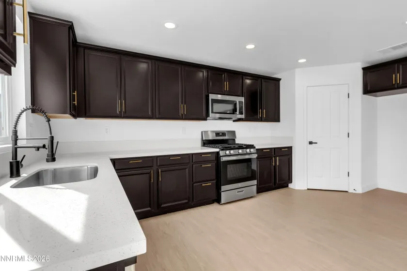 14364 Durham, Reno, Nevada 89506, 4 Bedrooms Bedrooms, ,3 BathroomsBathrooms,Residential,Residential,Durham,260002979