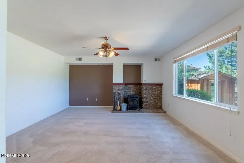 932 Lakeview, Dayton, Nevada 89403, 3 Bedrooms Bedrooms, ,3 BathroomsBathrooms,Residential,Residential,Lakeview,0,250056496