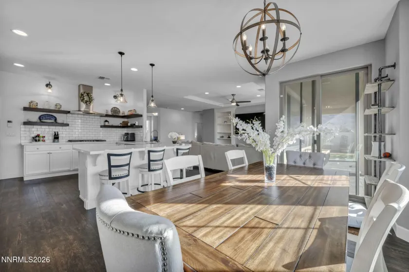 2426 Silver Maple, Reno, Nevada 89521, 3 Bedrooms Bedrooms, ,2 BathroomsBathrooms,Residential,Residential,Silver Maple,260002982