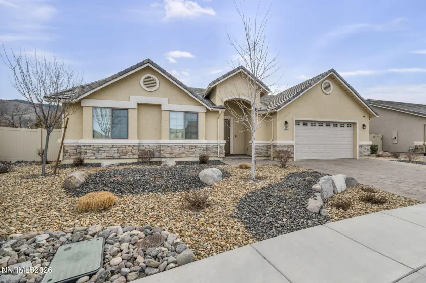 2426 Silver Maple, Reno, Nevada 89521, 3 Bedrooms Bedrooms, ,2 BathroomsBathrooms,Residential,Residential,Silver Maple,260002982