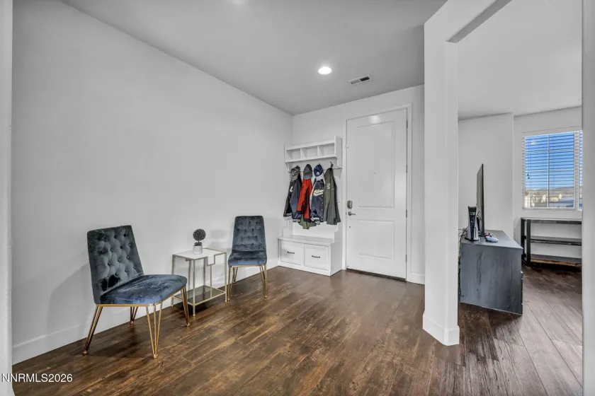 2426 Silver Maple, Reno, Nevada 89521, 3 Bedrooms Bedrooms, ,2 BathroomsBathrooms,Residential,Residential,Silver Maple,260002982