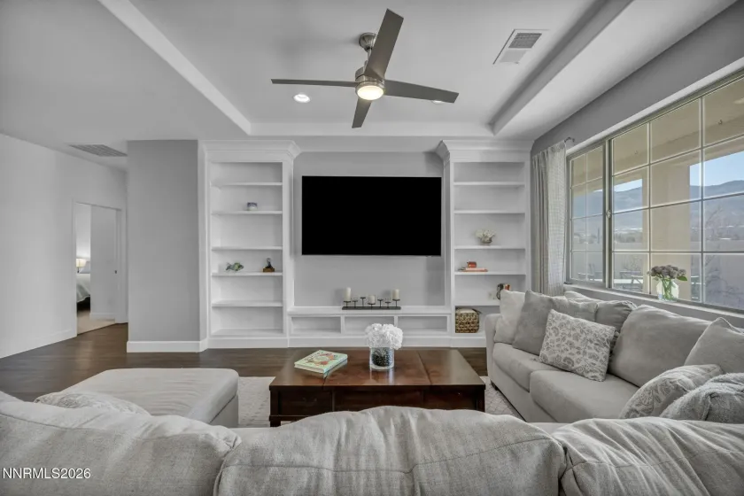 2426 Silver Maple, Reno, Nevada 89521, 3 Bedrooms Bedrooms, ,2 BathroomsBathrooms,Residential,Residential,Silver Maple,260002982