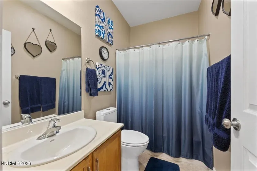 668 Canary, Fernley, Nevada 89408, 3 Bedrooms Bedrooms, ,2 BathroomsBathrooms,Residential,Residential,Canary,260002983