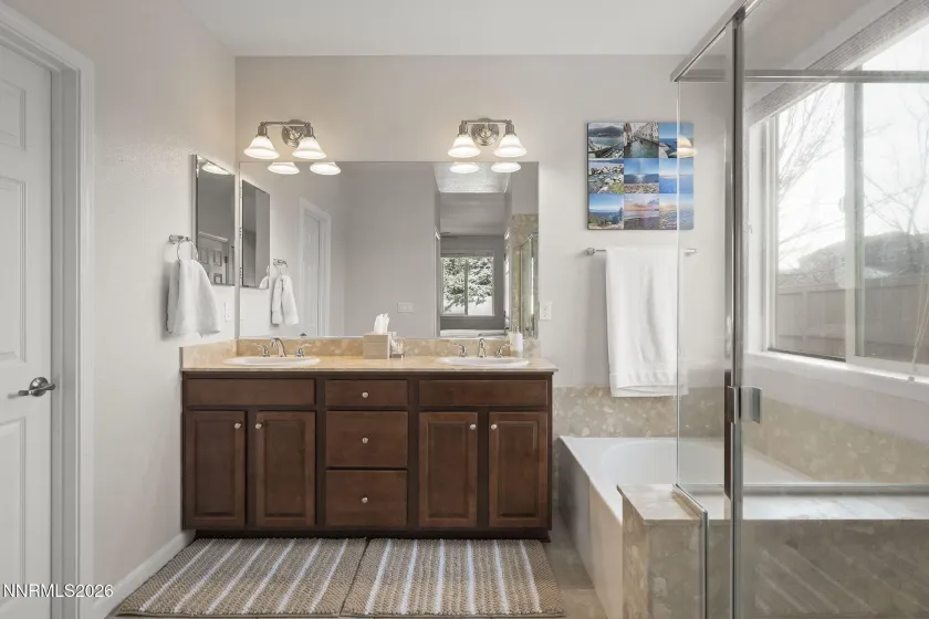 2201 Quailwood, Reno, Nevada 89521, 4 Bedrooms Bedrooms, ,2 BathroomsBathrooms,Residential,Residential,Quailwood,260002991