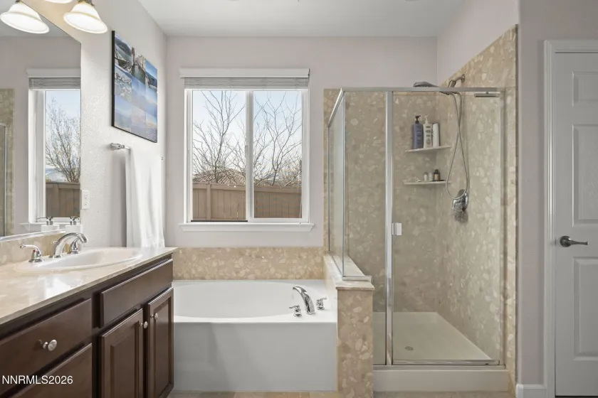 2201 Quailwood, Reno, Nevada 89521, 4 Bedrooms Bedrooms, ,2 BathroomsBathrooms,Residential,Residential,Quailwood,260002991