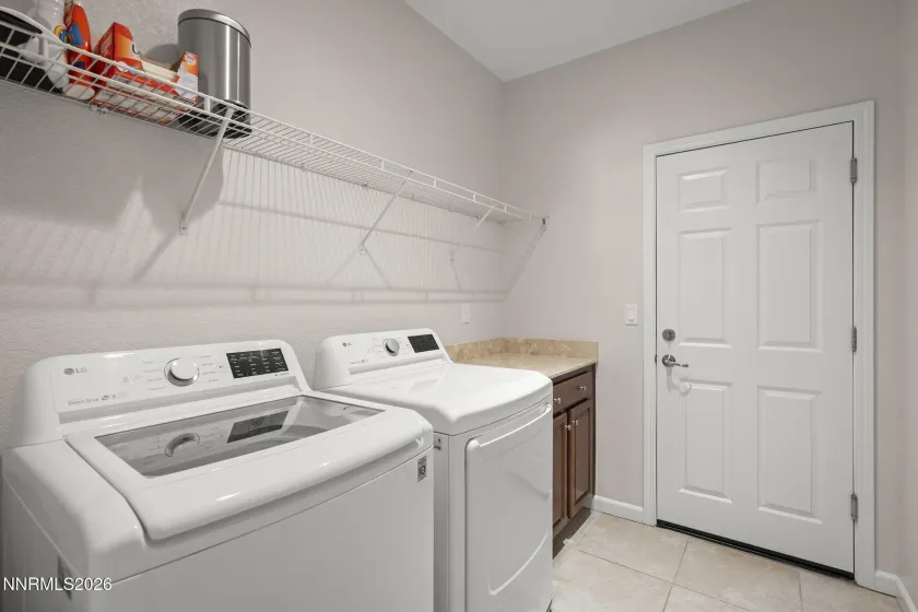 2201 Quailwood, Reno, Nevada 89521, 4 Bedrooms Bedrooms, ,2 BathroomsBathrooms,Residential,Residential,Quailwood,260002991