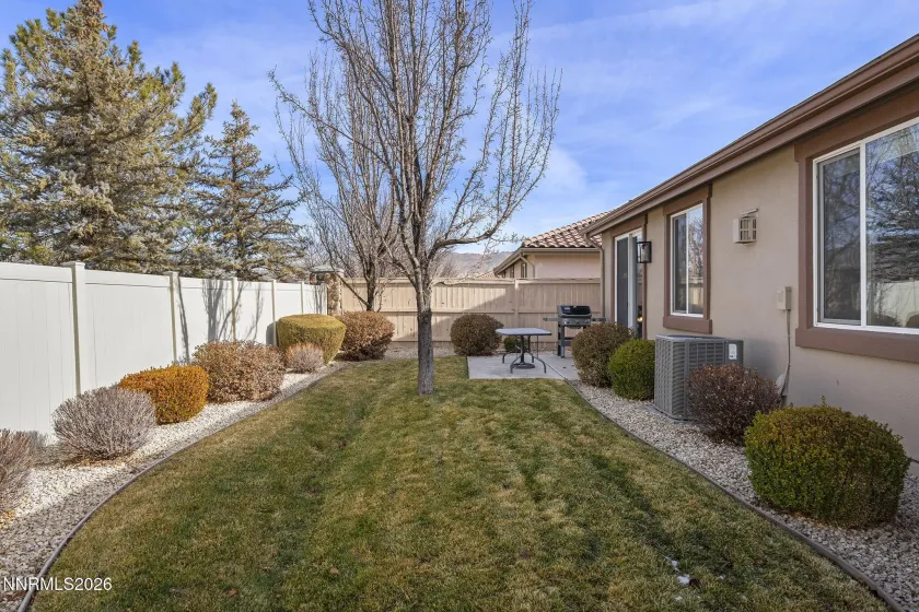 2201 Quailwood, Reno, Nevada 89521, 4 Bedrooms Bedrooms, ,2 BathroomsBathrooms,Residential,Residential,Quailwood,260002991