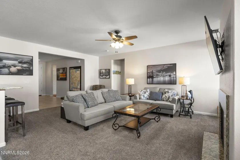 2201 Quailwood, Reno, Nevada 89521, 4 Bedrooms Bedrooms, ,2 BathroomsBathrooms,Residential,Residential,Quailwood,260002991