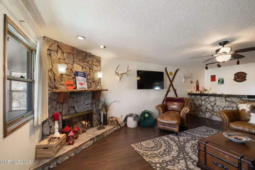 99 Toll, Virginia City, Nevada 89440, 4 Bedrooms Bedrooms, ,3 BathroomsBathrooms,Residential,Residential,Toll,260002997