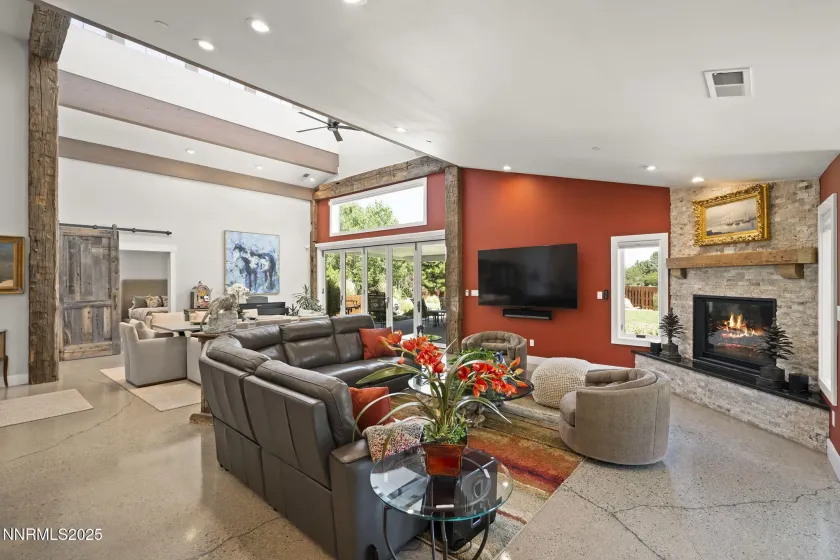 1777 Winnie, Carson City, Nevada 89703, 2 Bedrooms Bedrooms, ,4 BathroomsBathrooms,Residential,Residential,Winnie,260002999