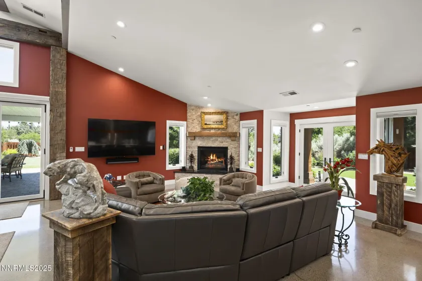 1777 Winnie, Carson City, Nevada 89703, 2 Bedrooms Bedrooms, ,4 BathroomsBathrooms,Residential,Residential,Winnie,260002999