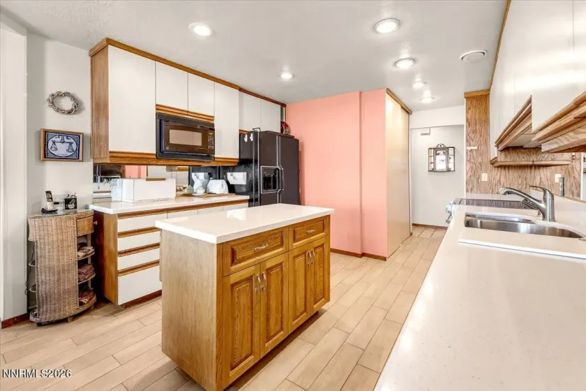 100 Moore, Reno, Nevada 89509, 5 Bedrooms Bedrooms, ,4 BathroomsBathrooms,Residential,Residential,Moore,260003003