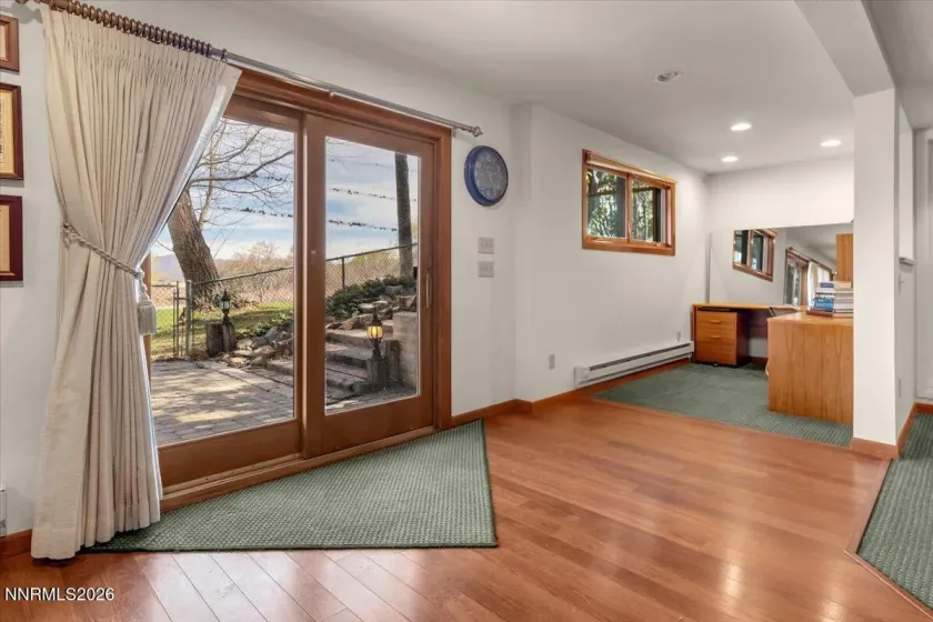 100 Moore, Reno, Nevada 89509, 5 Bedrooms Bedrooms, ,4 BathroomsBathrooms,Residential,Residential,Moore,260003003