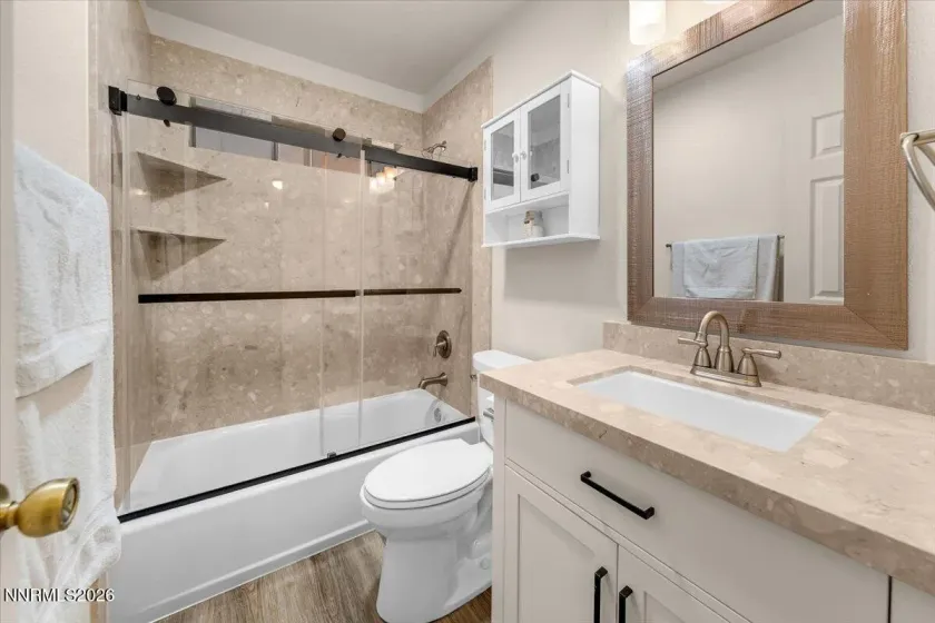 100 Moore, Reno, Nevada 89509, 5 Bedrooms Bedrooms, ,4 BathroomsBathrooms,Residential,Residential,Moore,260003003