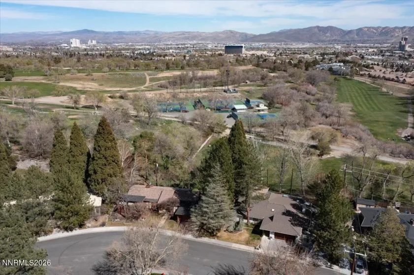 100 Moore, Reno, Nevada 89509, 5 Bedrooms Bedrooms, ,4 BathroomsBathrooms,Residential,Residential,Moore,260003003