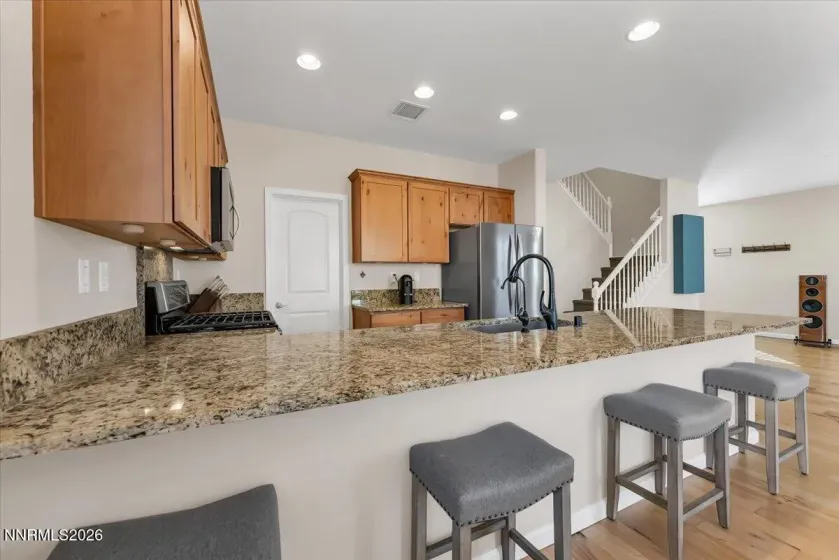 9615 Eventer, Reno, Nevada 89521, 3 Bedrooms Bedrooms, ,3 BathroomsBathrooms,Residential,Residential,Eventer,260003002