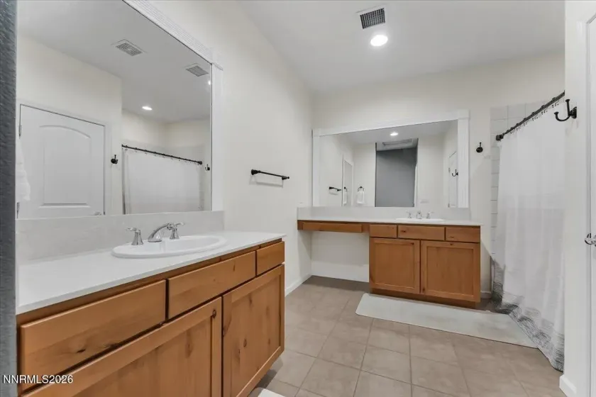 9615 Eventer, Reno, Nevada 89521, 3 Bedrooms Bedrooms, ,3 BathroomsBathrooms,Residential,Residential,Eventer,260003002