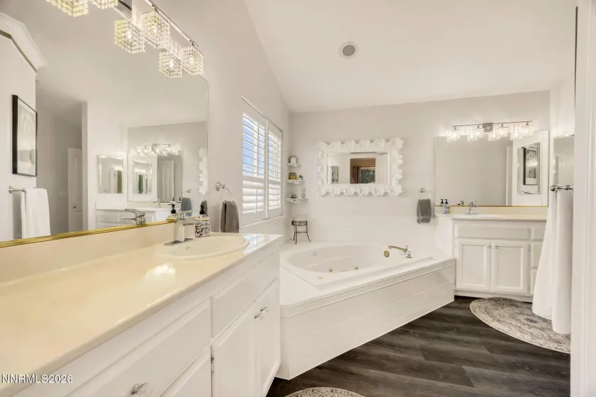 1666 Dogleg, Carson City, Nevada 89701, 4 Bedrooms Bedrooms, ,3 BathroomsBathrooms,Residential,Residential,Dogleg,260003005