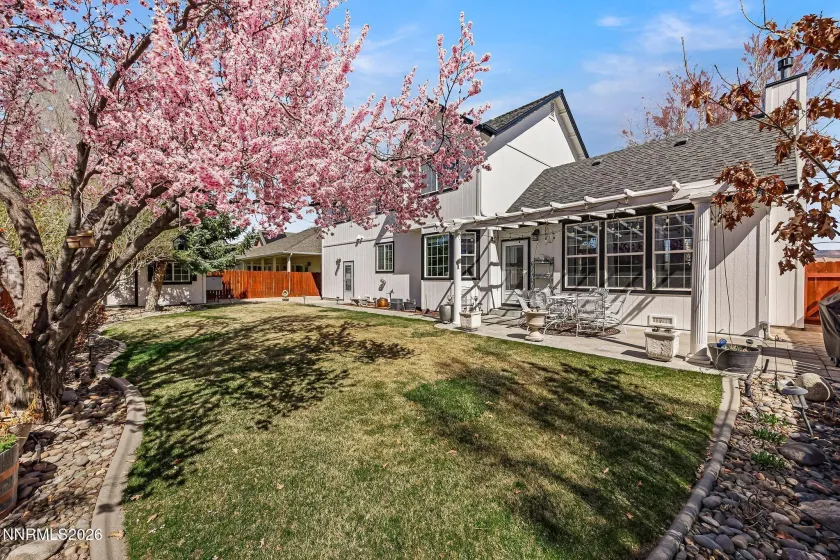 1666 Dogleg, Carson City, Nevada 89701, 4 Bedrooms Bedrooms, ,3 BathroomsBathrooms,Residential,Residential,Dogleg,260003005