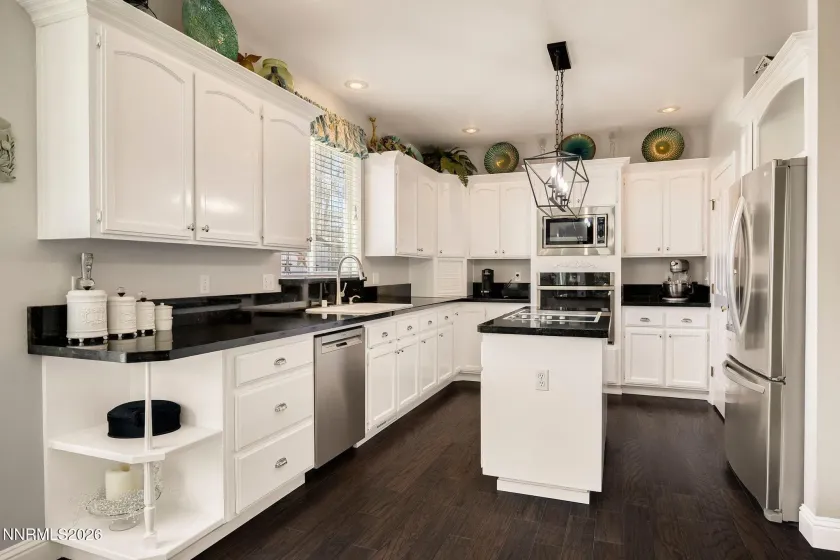 1666 Dogleg, Carson City, Nevada 89701, 4 Bedrooms Bedrooms, ,3 BathroomsBathrooms,Residential,Residential,Dogleg,260003005