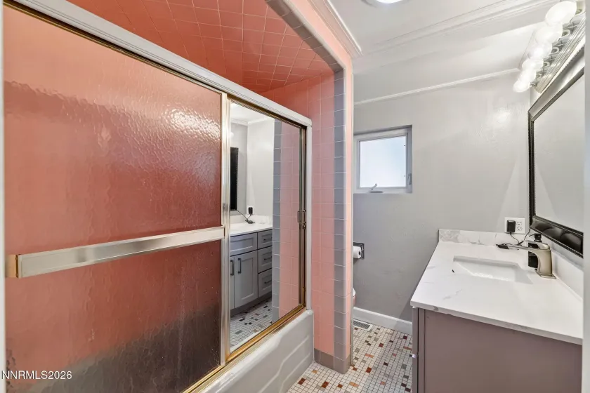 1464 Mark Twain, Reno, Nevada 89509, 3 Bedrooms Bedrooms, ,2 BathroomsBathrooms,Residential,Residential,Mark Twain,260000959