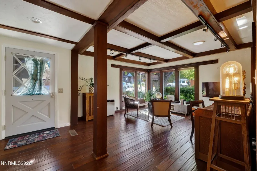 1464 Mark Twain, Reno, Nevada 89509, 3 Bedrooms Bedrooms, ,2 BathroomsBathrooms,Residential,Residential,Mark Twain,260000959