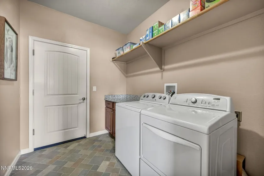 2785 Gordon, Minden, Nevada 89423, 3 Bedrooms Bedrooms, ,2 BathroomsBathrooms,Residential,Residential,Gordon,260003006