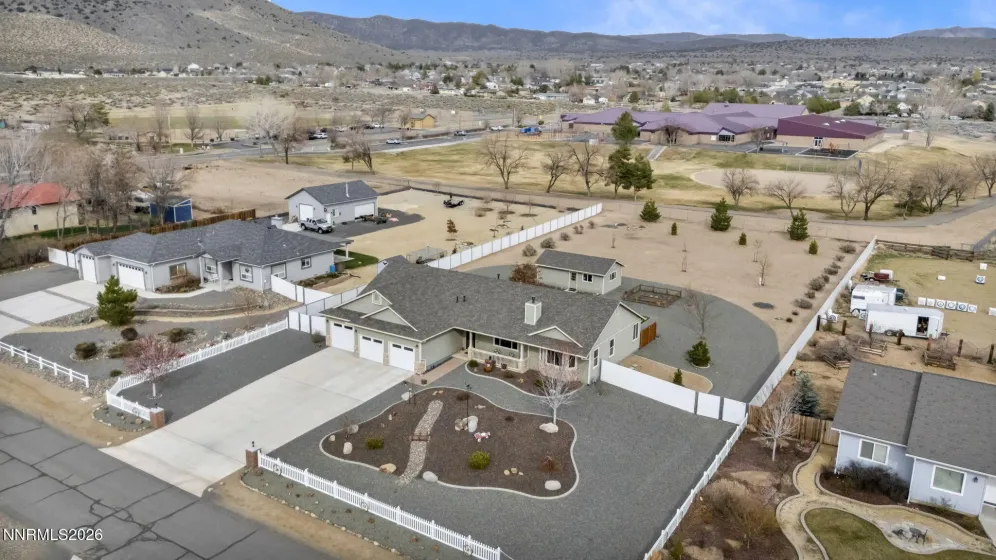 2785 Gordon, Minden, Nevada 89423, 3 Bedrooms Bedrooms, ,2 BathroomsBathrooms,Residential,Residential,Gordon,260003006