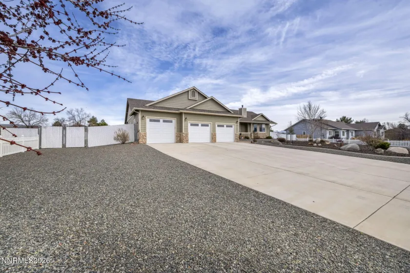 2785 Gordon, Minden, Nevada 89423, 3 Bedrooms Bedrooms, ,2 BathroomsBathrooms,Residential,Residential,Gordon,260003006