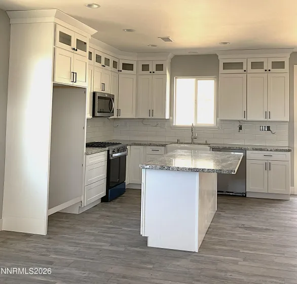 1086 Tee, Minden, Nevada 89423, 3 Bedrooms Bedrooms, ,3 BathroomsBathrooms,Residential,Residential,Tee,260003008