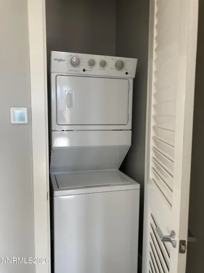 1086 Tee, Minden, Nevada 89423, 3 Bedrooms Bedrooms, ,3 BathroomsBathrooms,Residential,Residential,Tee,260003008