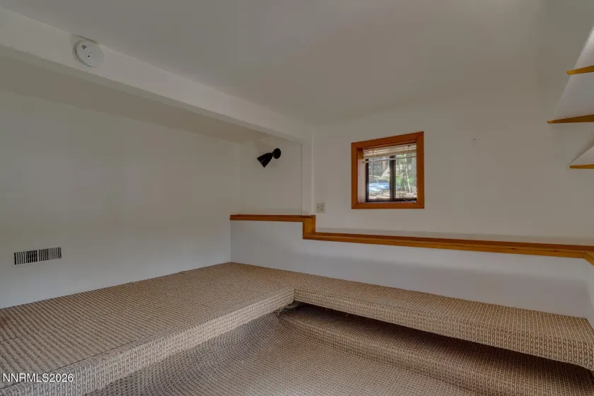 345 Granite, Stateline, Nevada 89449, 4 Bedrooms Bedrooms, ,4 BathroomsBathrooms,Residential,Residential,Granite,260003013