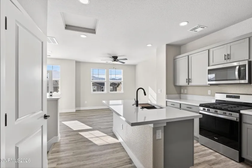 460 Blackbird, Gardnerville, Nevada 89410, 2 Bedrooms Bedrooms, ,2 BathroomsBathrooms,Residential,Residential,Blackbird,260003017