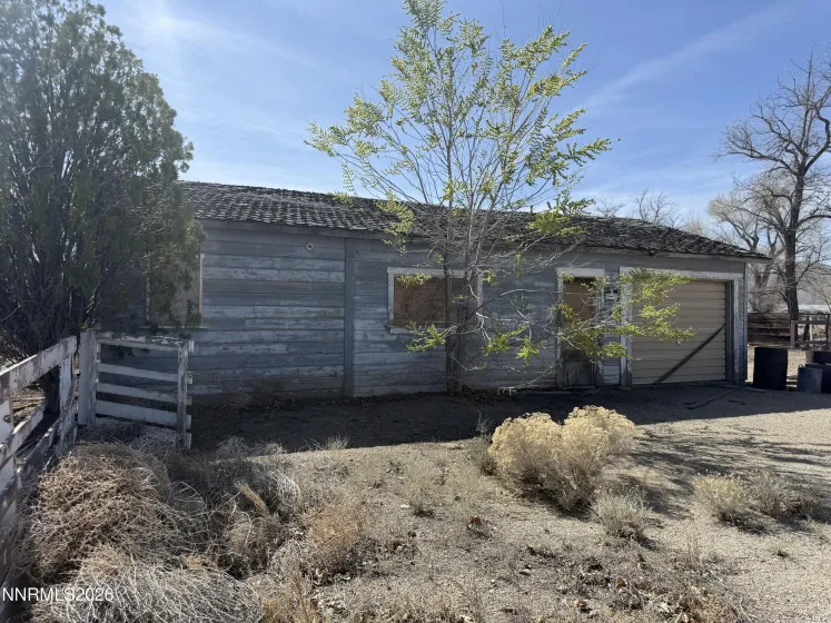 83 Us Hwy 95a, Yerington, Nevada 89447, 3 Bedrooms Bedrooms, ,1 BathroomBathrooms,Residential,Residential,Us Hwy 95a,260003018