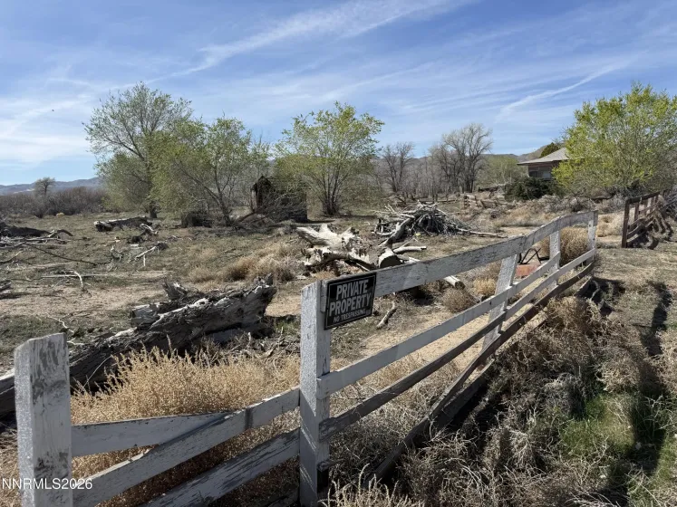 83 Us Hwy 95a, Yerington, Nevada 89447, 3 Bedrooms Bedrooms, ,1 BathroomBathrooms,Residential,Residential,Us Hwy 95a,260003018