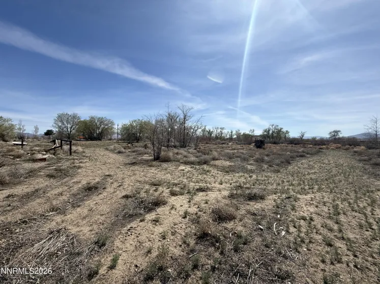 83 Us Hwy 95a, Yerington, Nevada 89447, 3 Bedrooms Bedrooms, ,1 BathroomBathrooms,Residential,Residential,Us Hwy 95a,260003018