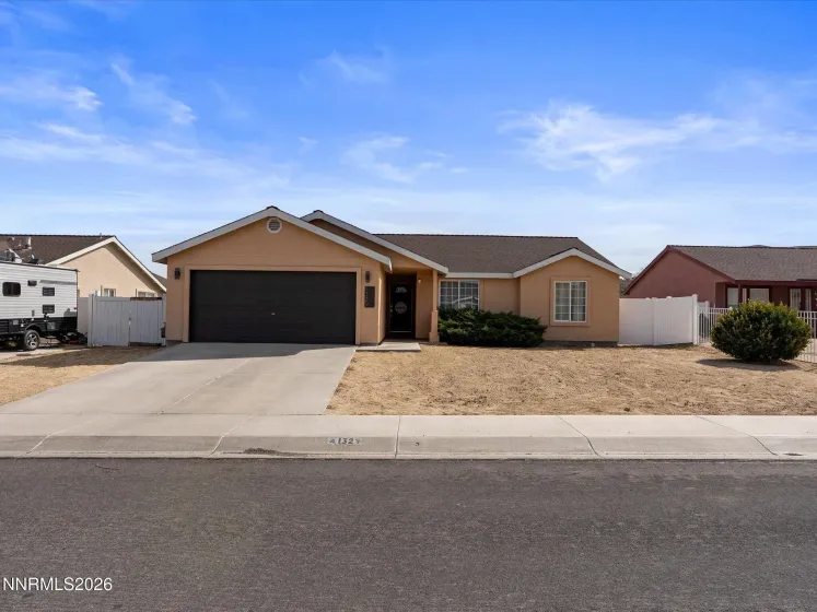 1329 White Bluffs, Fernley, Nevada 89408, 3 Bedrooms Bedrooms, ,2 BathroomsBathrooms,Residential,Residential,White Bluffs,260003020