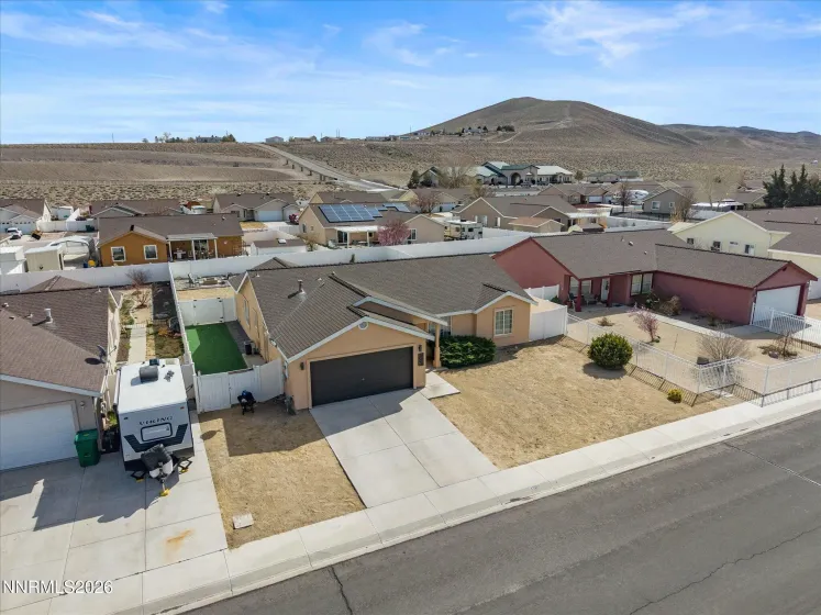1329 White Bluffs, Fernley, Nevada 89408, 3 Bedrooms Bedrooms, ,2 BathroomsBathrooms,Residential,Residential,White Bluffs,260003020