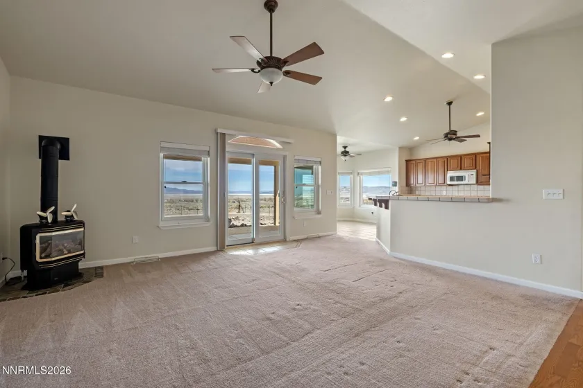 3420 Drayer, Fernley, Nevada 89408, 2 Bedrooms Bedrooms, ,2 BathroomsBathrooms,Residential,Residential,Drayer,260003021