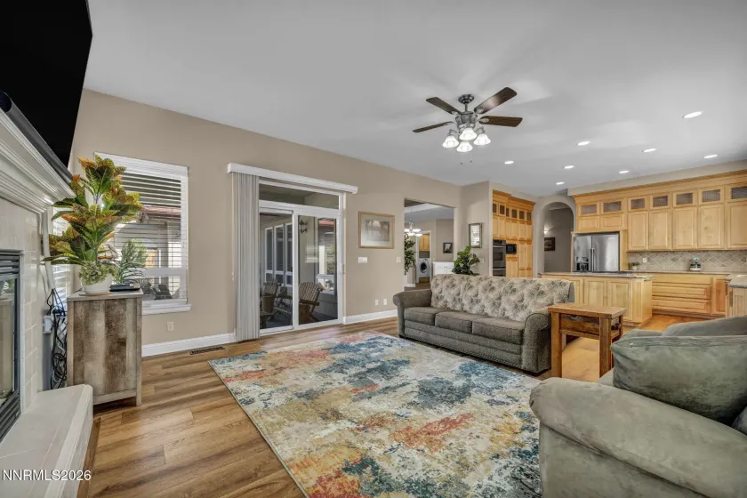 2560 Snowflake, Carson City, Nevada 89703, 3 Bedrooms Bedrooms, ,3 BathroomsBathrooms,Residential,Residential,Snowflake,260003023