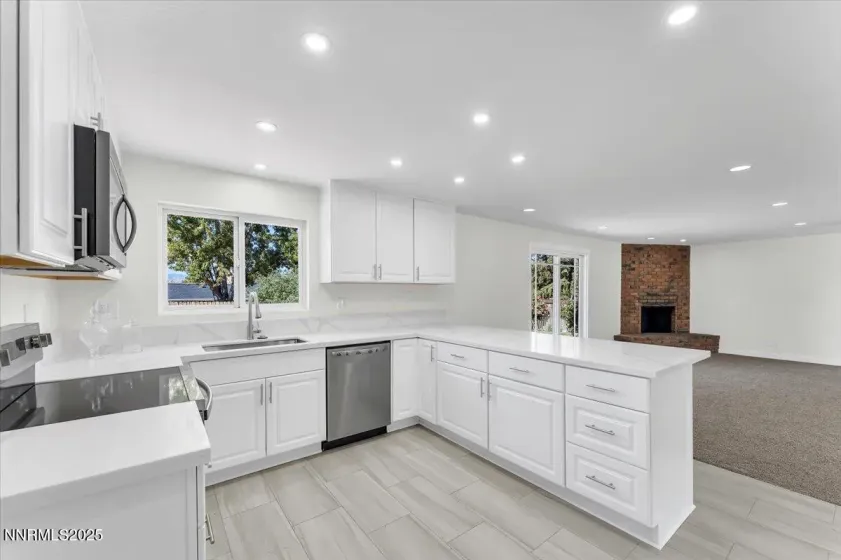 6815 Prestwick, Reno, Nevada 89502, 3 Bedrooms Bedrooms, ,2 BathroomsBathrooms,Residential,Residential,Prestwick,260003024