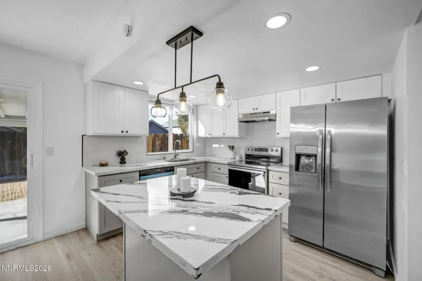 2719 Chavez, Reno, Nevada 89502, 3 Bedrooms Bedrooms, ,3 BathroomsBathrooms,Residential,Residential,Chavez,250051816