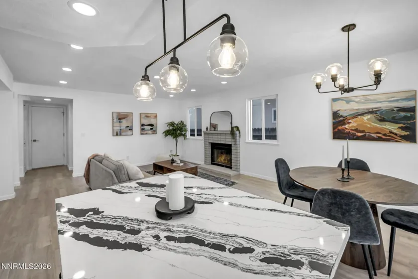 2719 Chavez, Reno, Nevada 89502, 3 Bedrooms Bedrooms, ,3 BathroomsBathrooms,Residential,Residential,Chavez,250051816