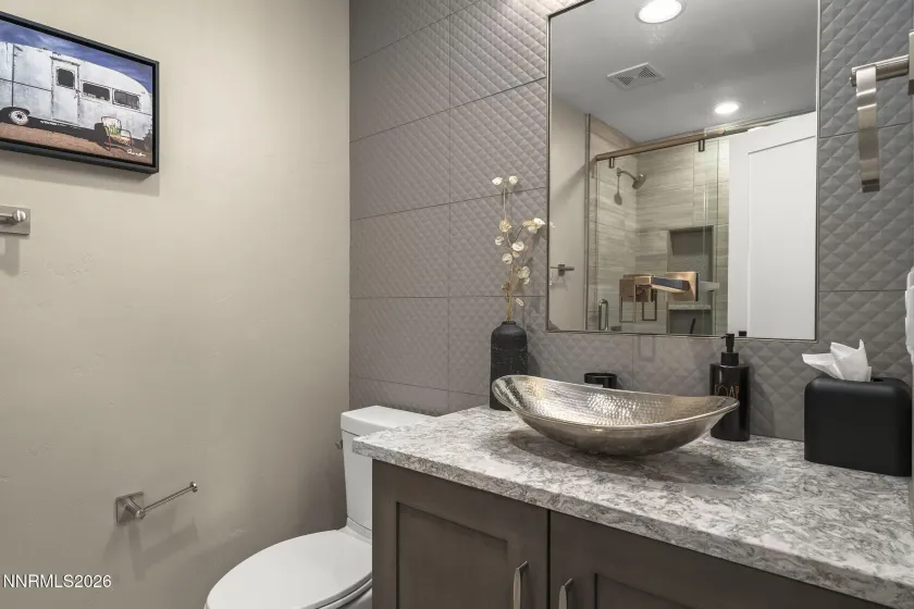 1085 Sharon, Reno, Nevada 89509, 4 Bedrooms Bedrooms, ,3 BathroomsBathrooms,Residential,Residential,Sharon,260003025