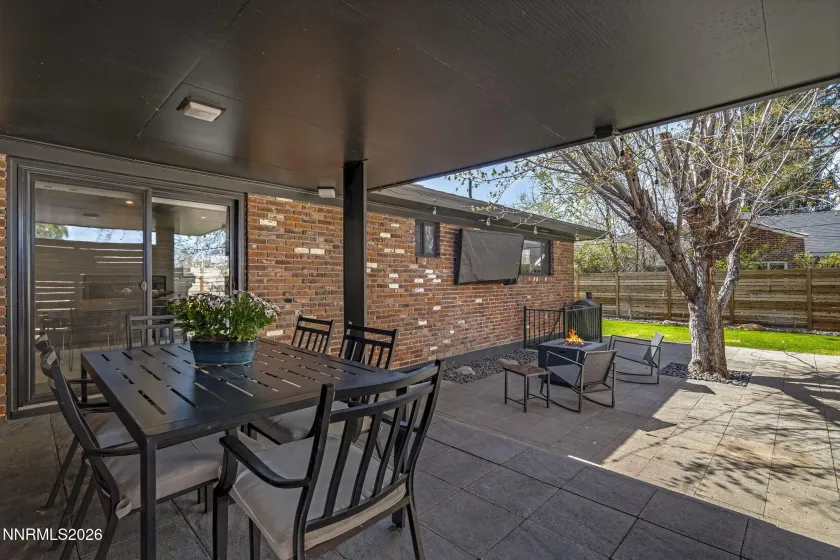 1085 Sharon, Reno, Nevada 89509, 4 Bedrooms Bedrooms, ,3 BathroomsBathrooms,Residential,Residential,Sharon,260003025