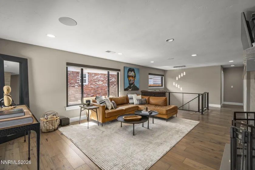 1085 Sharon, Reno, Nevada 89509, 4 Bedrooms Bedrooms, ,3 BathroomsBathrooms,Residential,Residential,Sharon,260003025