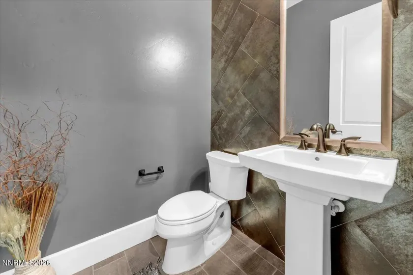 3654 Pinot Grigio, Reno, Nevada 89509, 5 Bedrooms Bedrooms, ,5 BathroomsBathrooms,Residential,Residential,Pinot Grigio,260003027