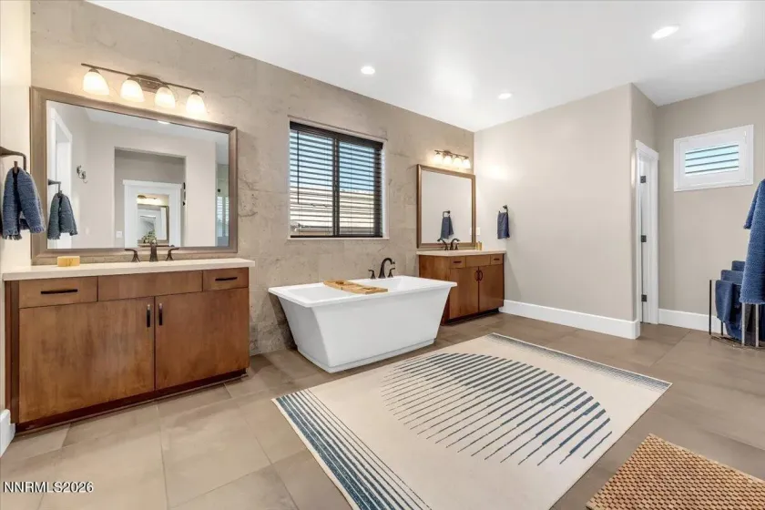 3654 Pinot Grigio, Reno, Nevada 89509, 5 Bedrooms Bedrooms, ,5 BathroomsBathrooms,Residential,Residential,Pinot Grigio,260003027